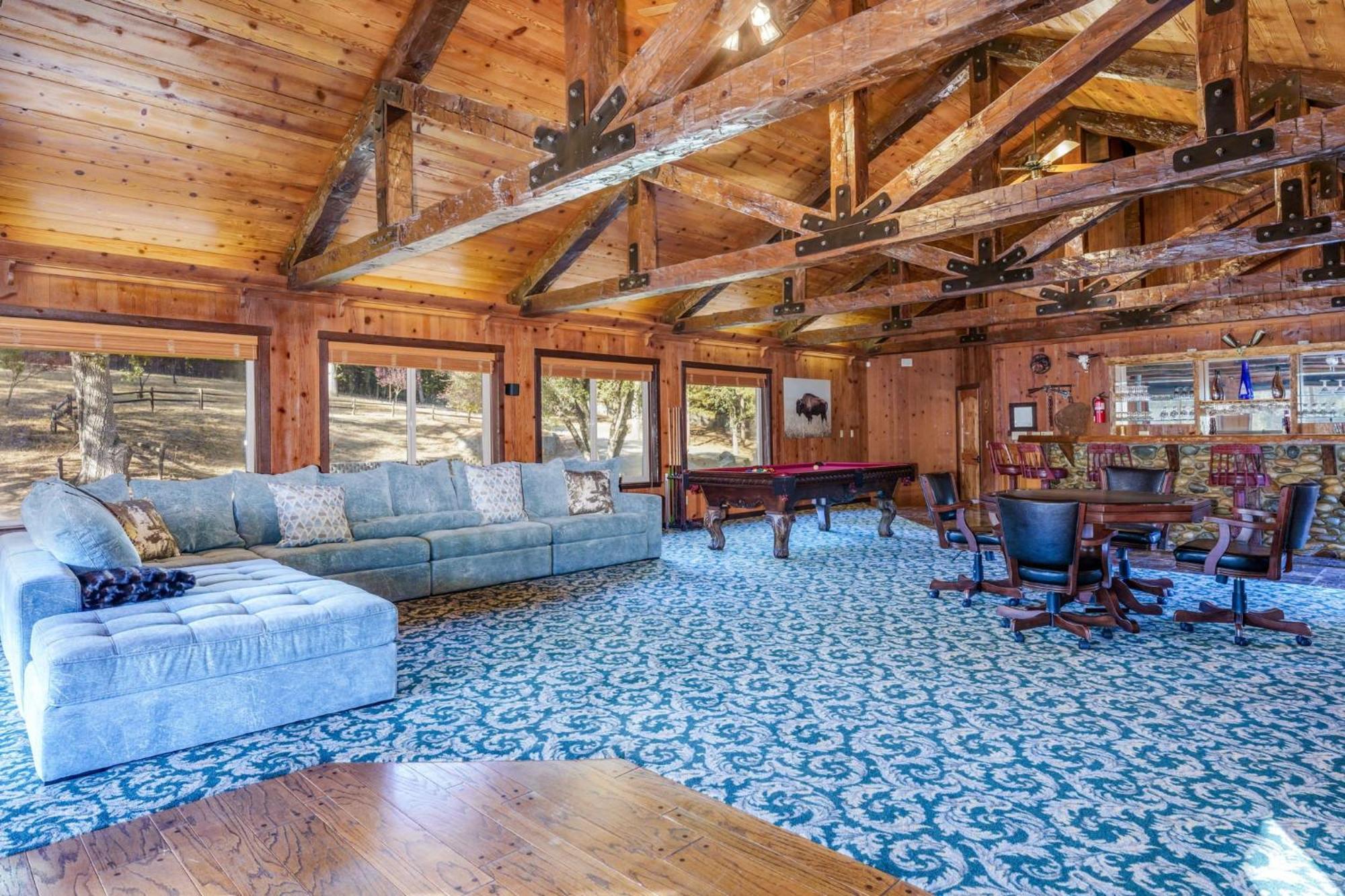 Goldside Mansion W/Sleeping For 20 And Tons Of Fun Oakhurst Exterior foto