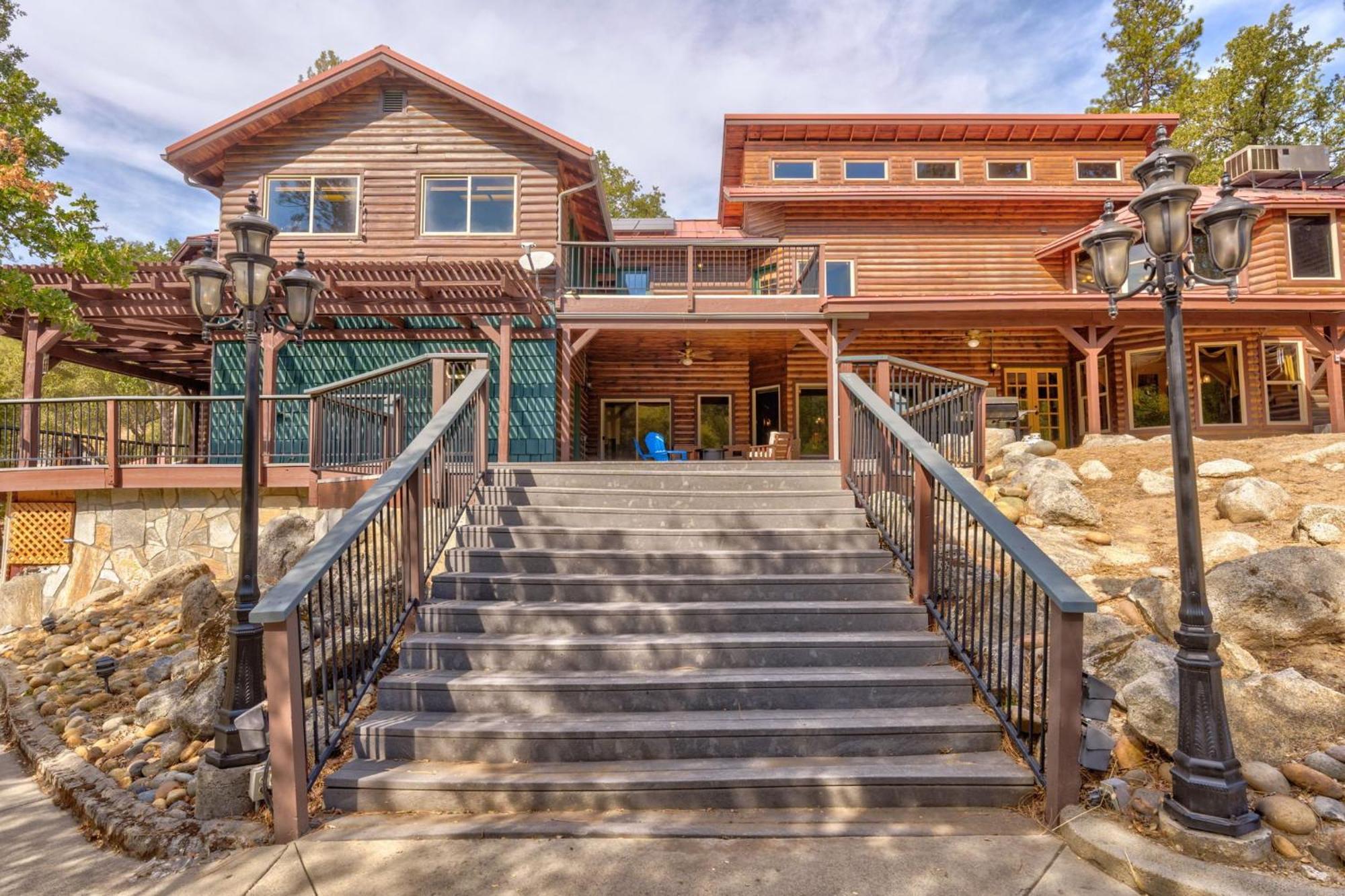 Goldside Mansion W/Sleeping For 20 And Tons Of Fun Oakhurst Exterior foto