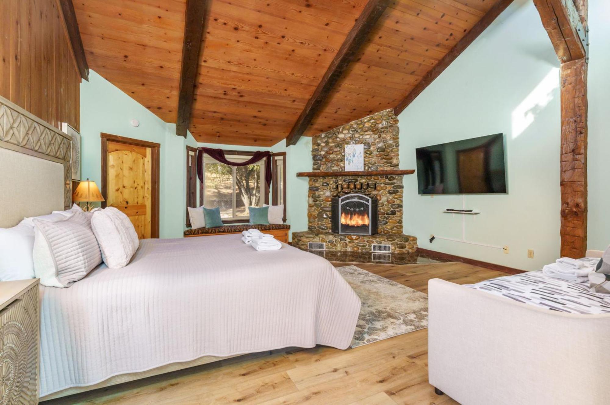 Goldside Mansion W/Sleeping For 20 And Tons Of Fun Oakhurst Exterior foto