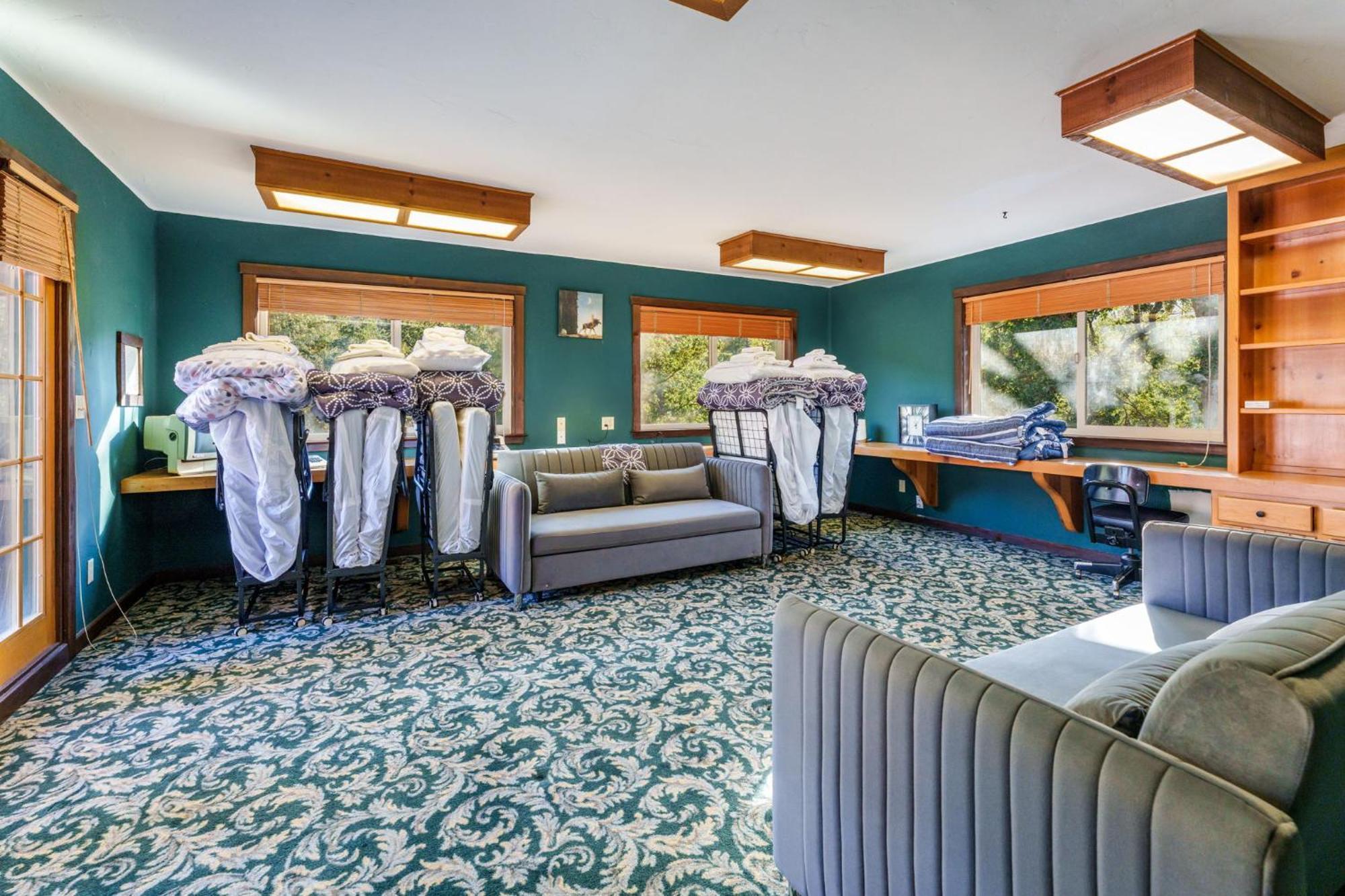Goldside Mansion W/Sleeping For 20 And Tons Of Fun Oakhurst Exterior foto