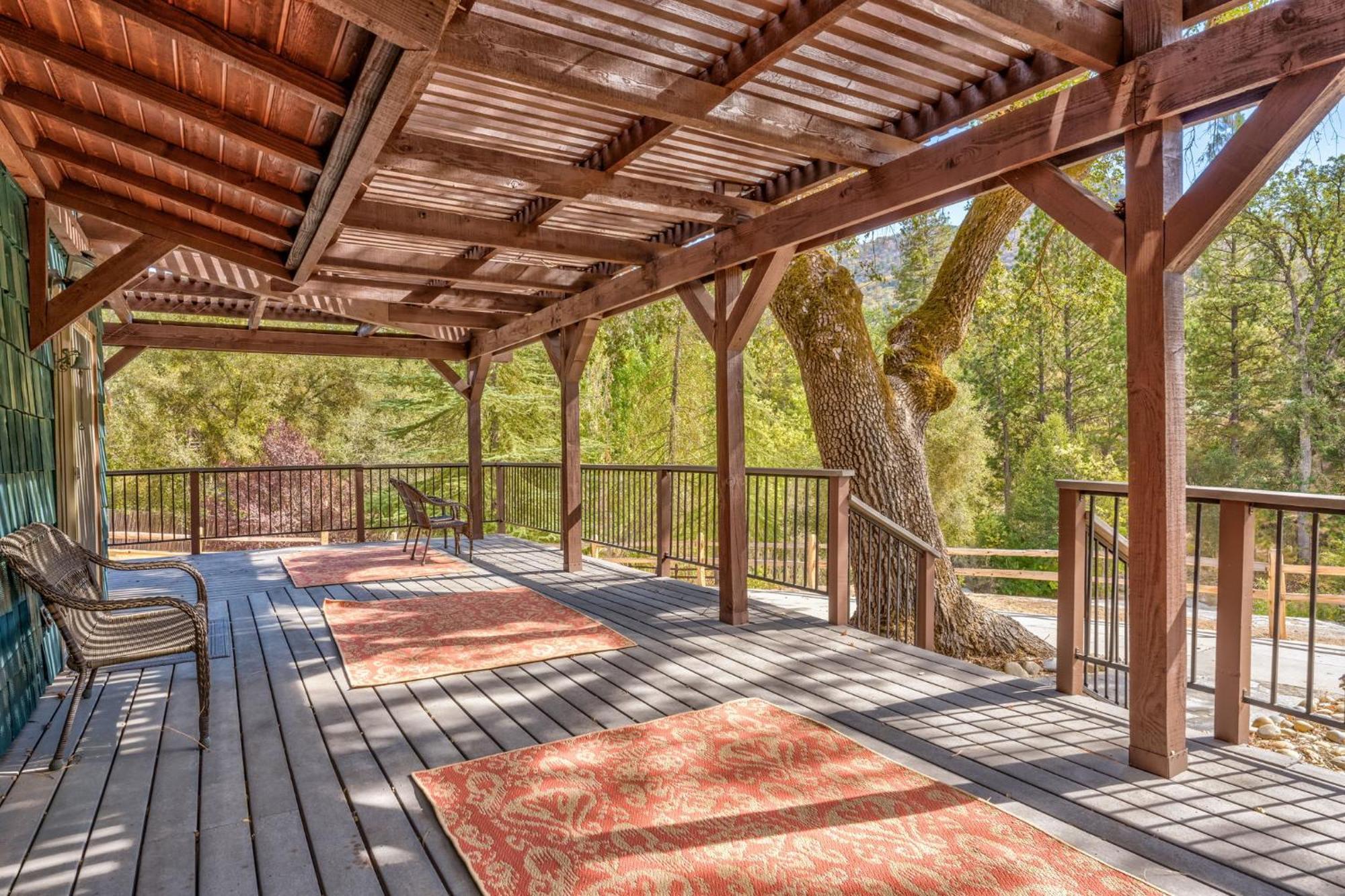 Goldside Mansion W/Sleeping For 20 And Tons Of Fun Oakhurst Exterior foto