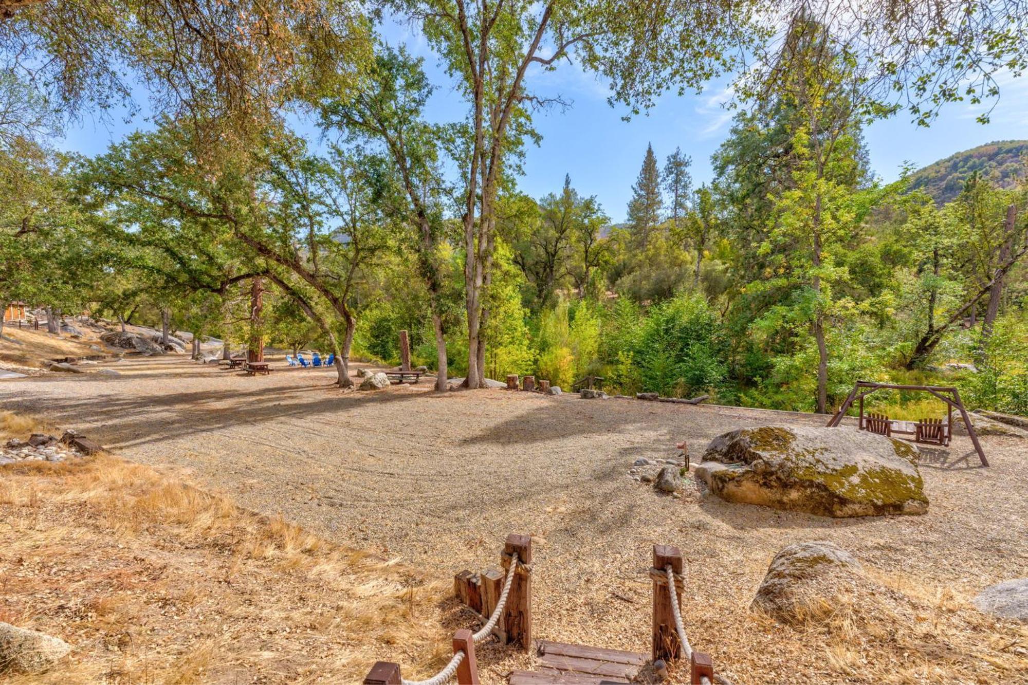 Goldside Mansion W/Sleeping For 20 And Tons Of Fun Oakhurst Exterior foto